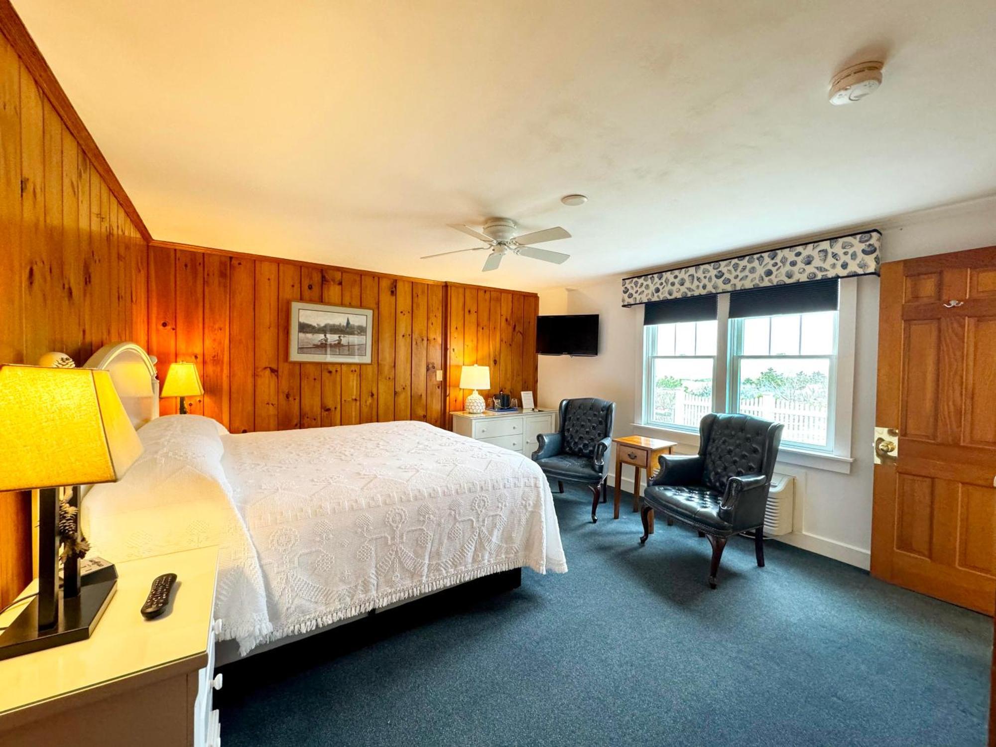 Winstead Beach Resort Harwich Port Extérieur photo